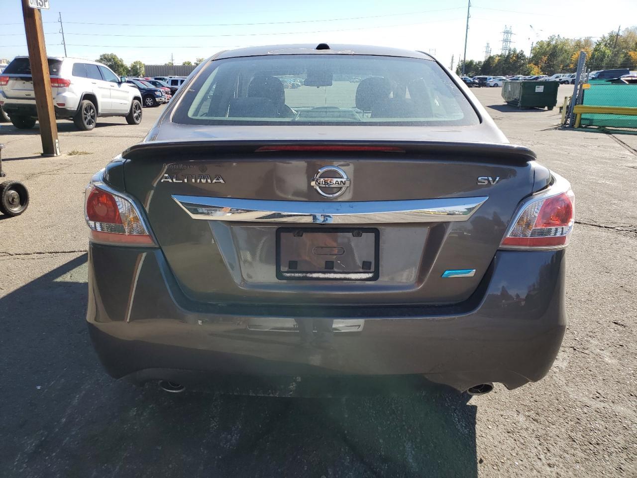 2014 Nissan Altima 2.5 - Image 6