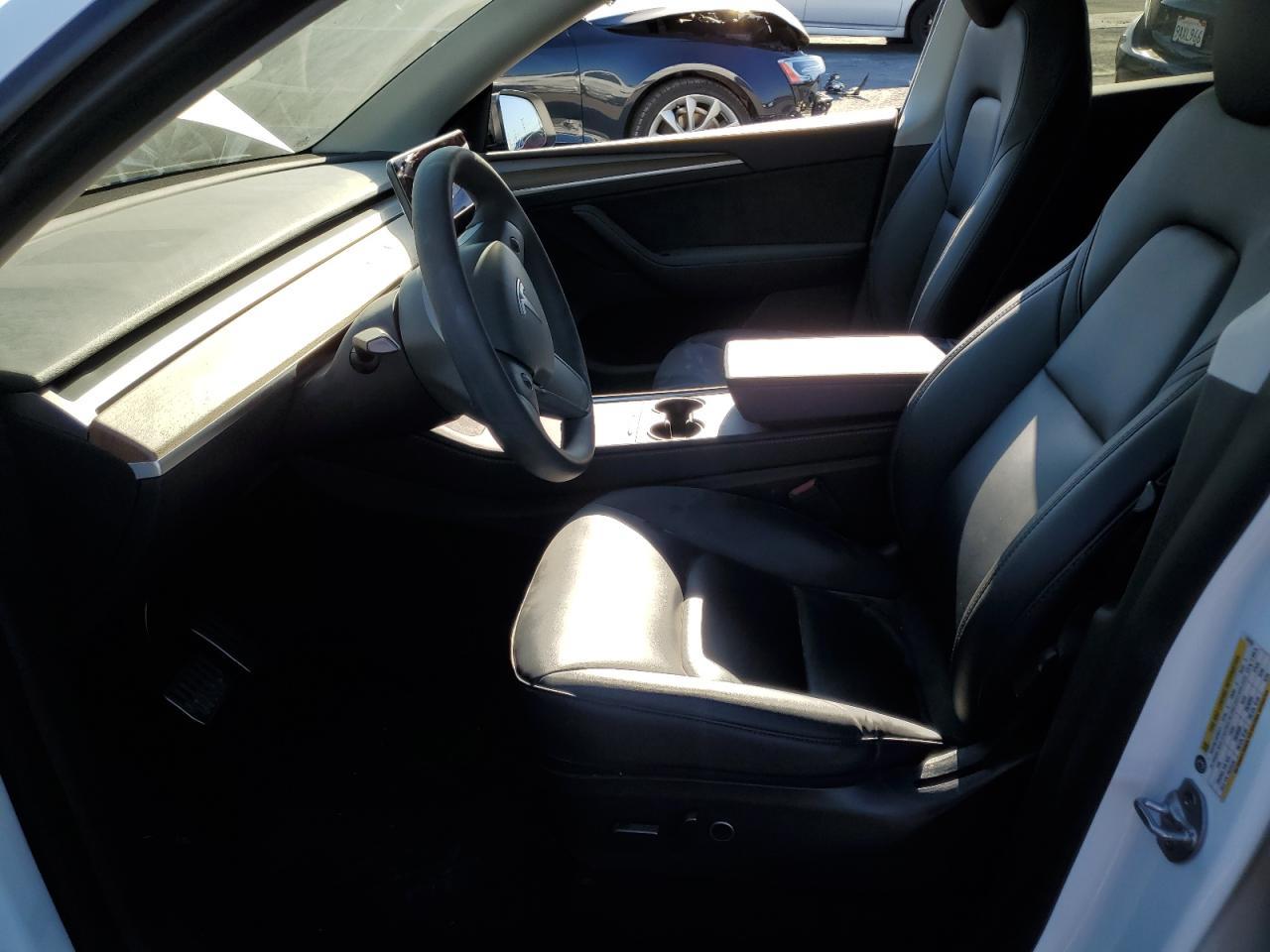 2022 Tesla Model Y - Фото 7