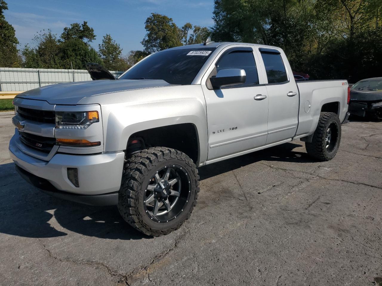 2017 Chevrolet Silverado K1500 Lt