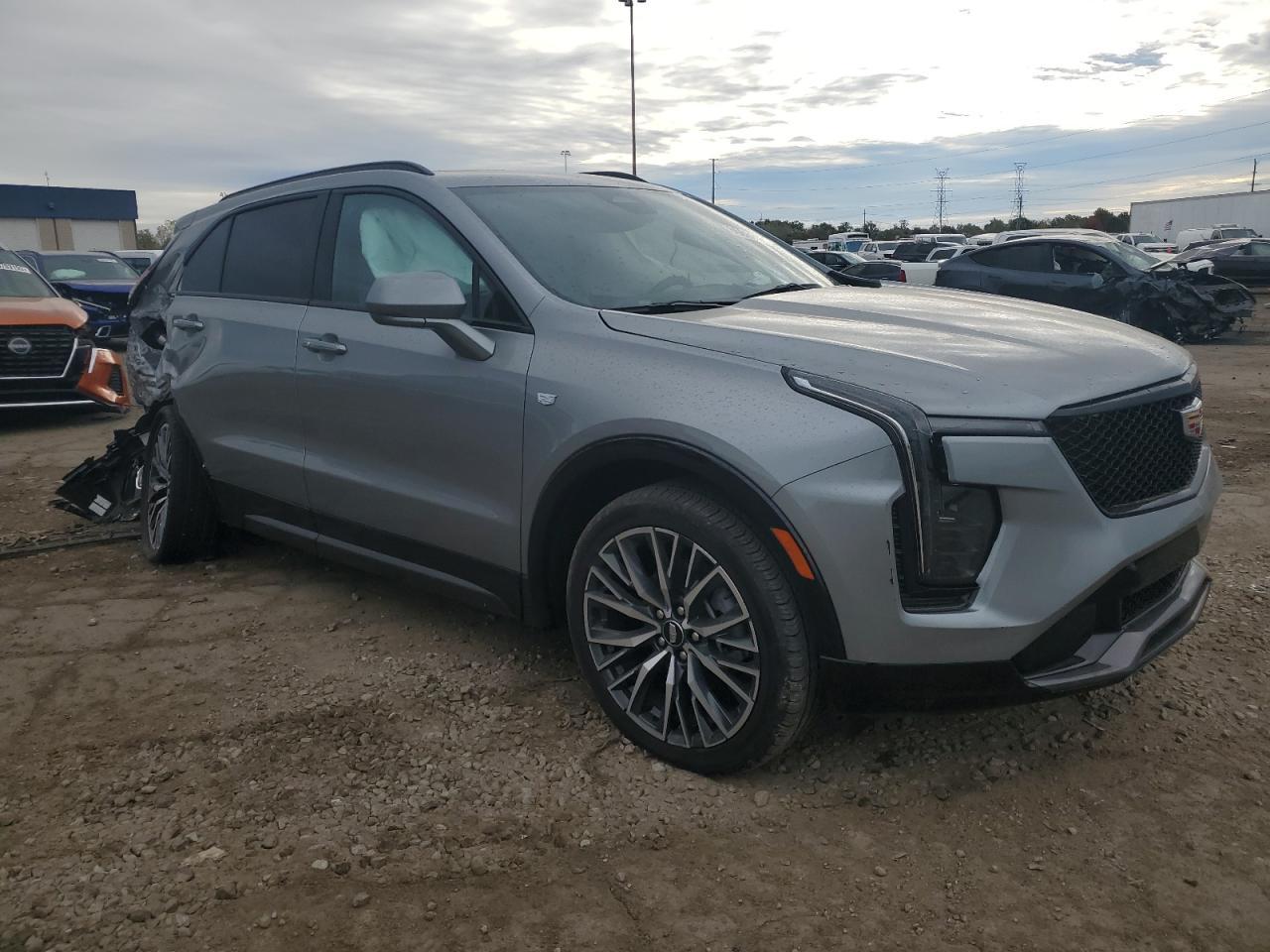 2024 Cadillac Xt4 Sport - Image 4