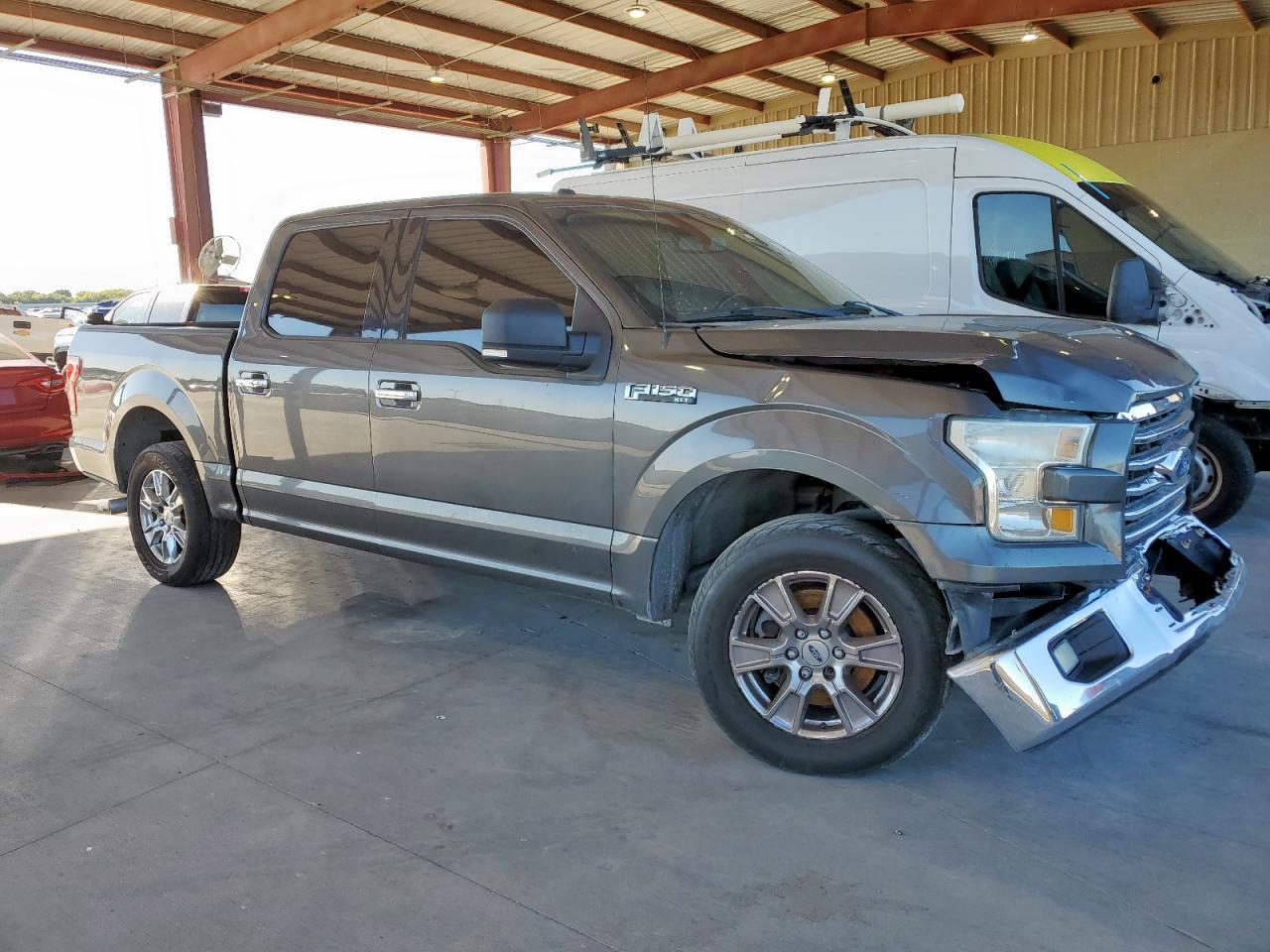 2015 Ford F150 Supercrew - Фото 4