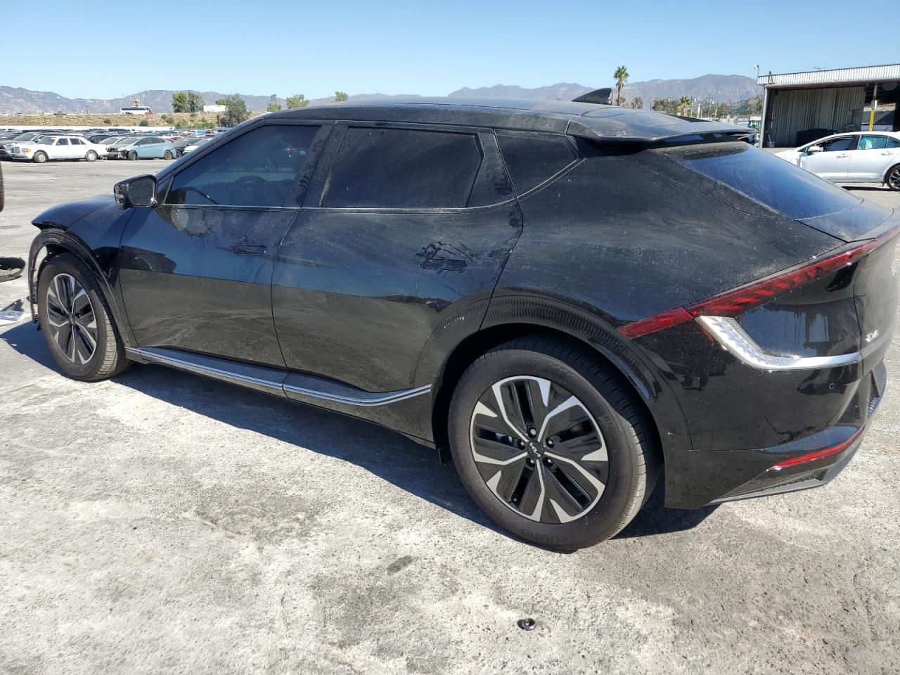 2024 Kia Ev6 - Image 2