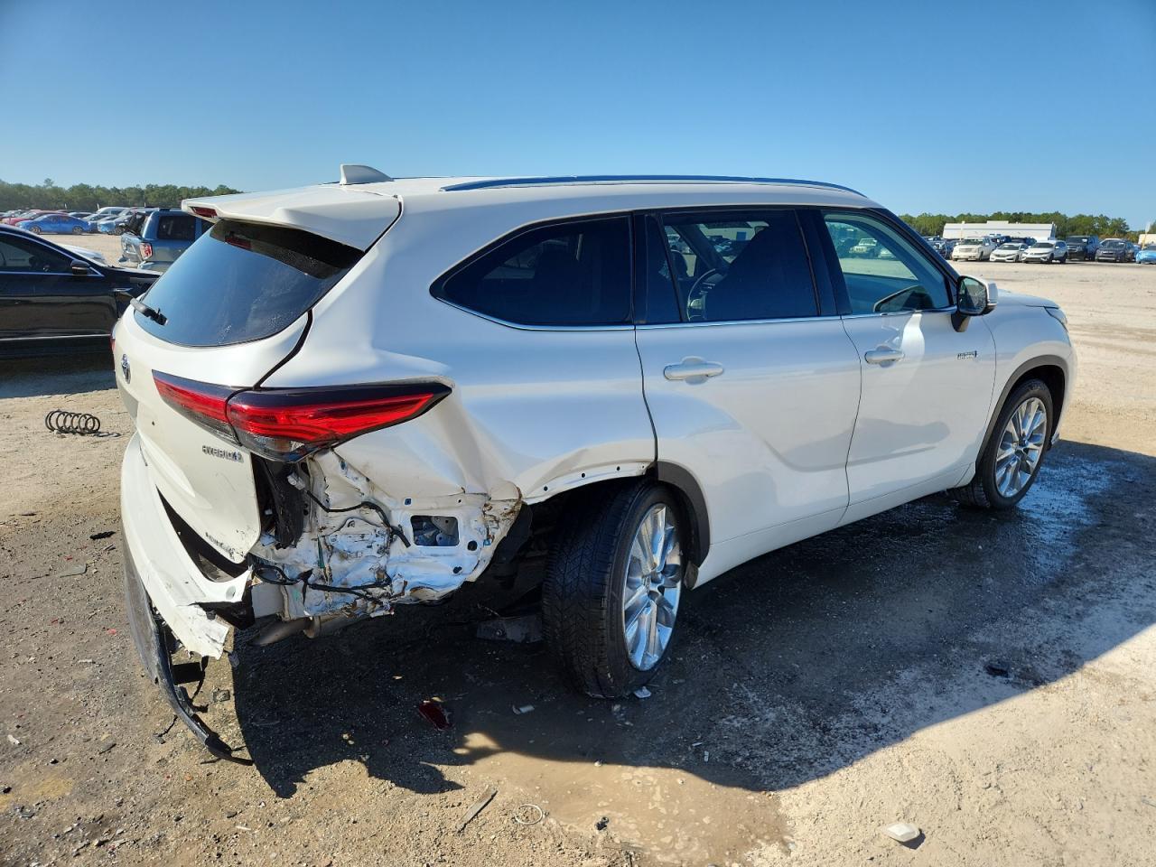 2020 Toyota Highlander Hybrid Limited - Фото 3