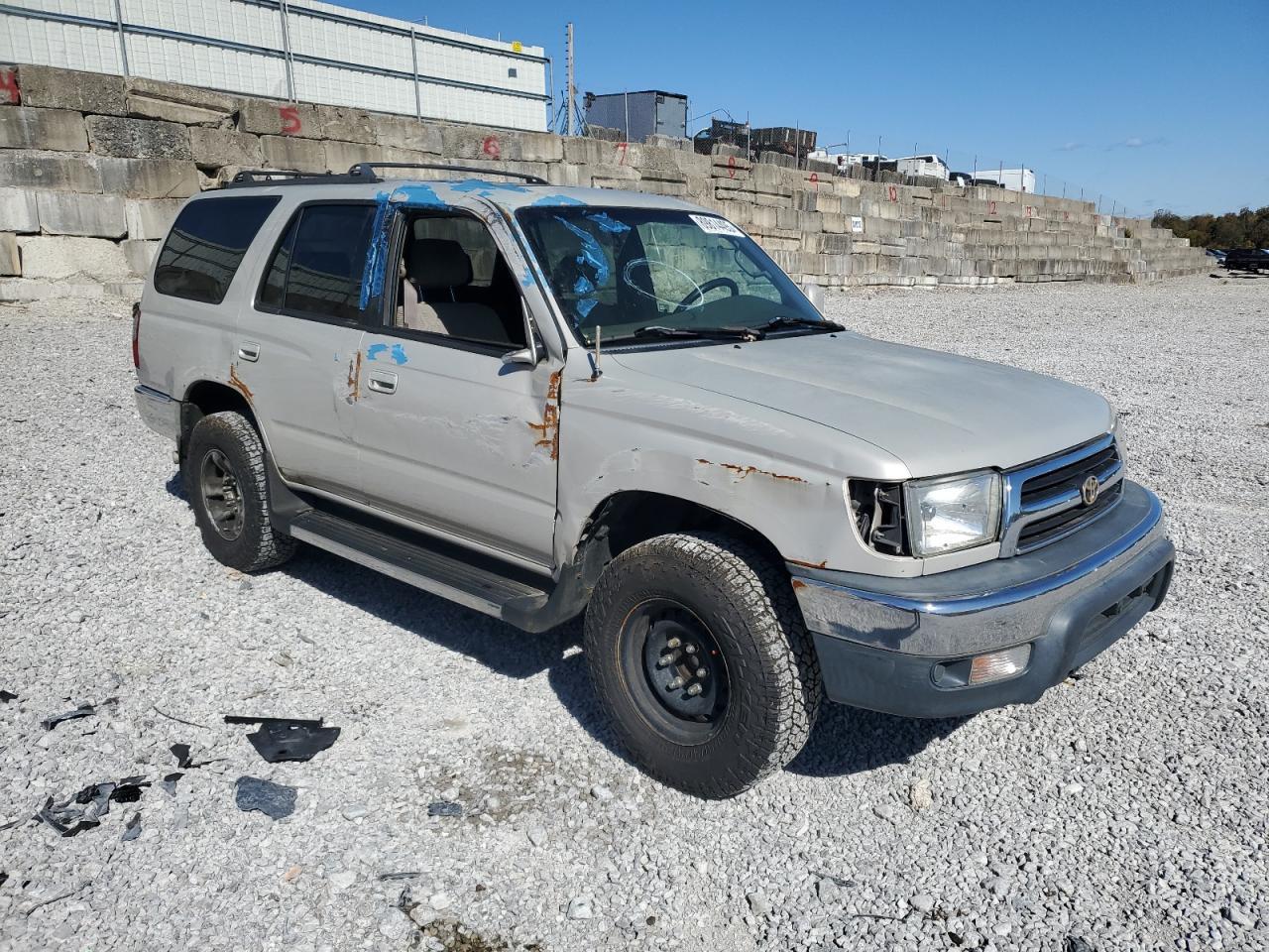 1999 Toyota 4Runner Sr5 - Фото 4