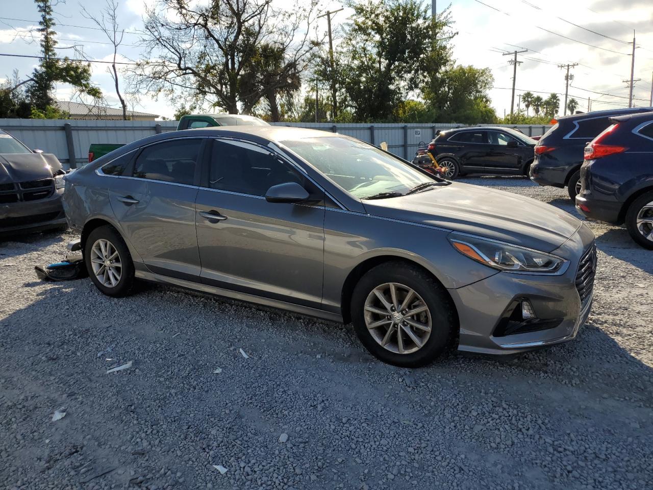 2019 Hyundai Sonata Se - Фото 4