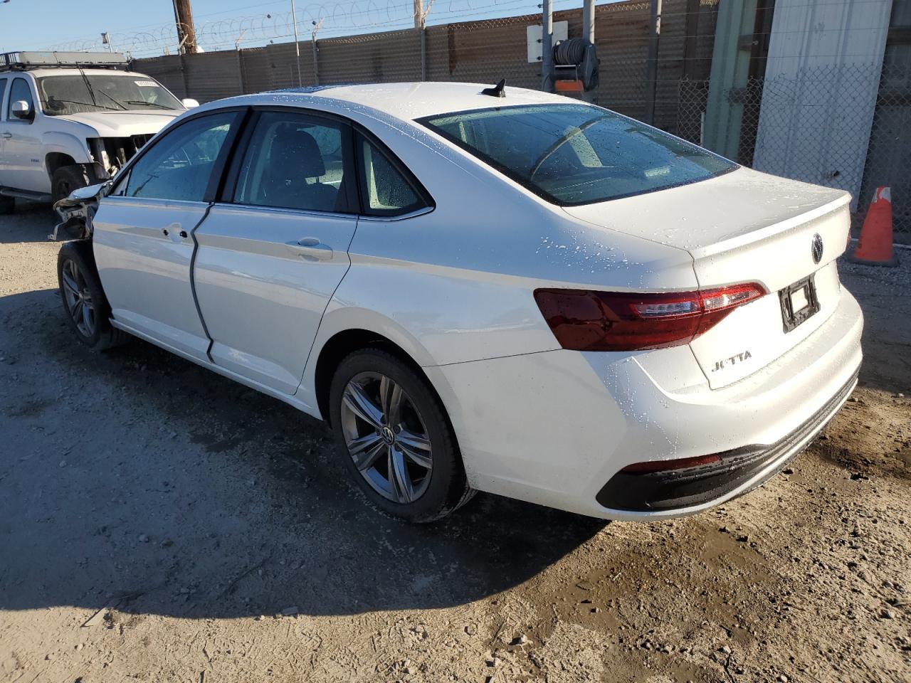 2022 Volkswagen Jetta Se - Фото 2