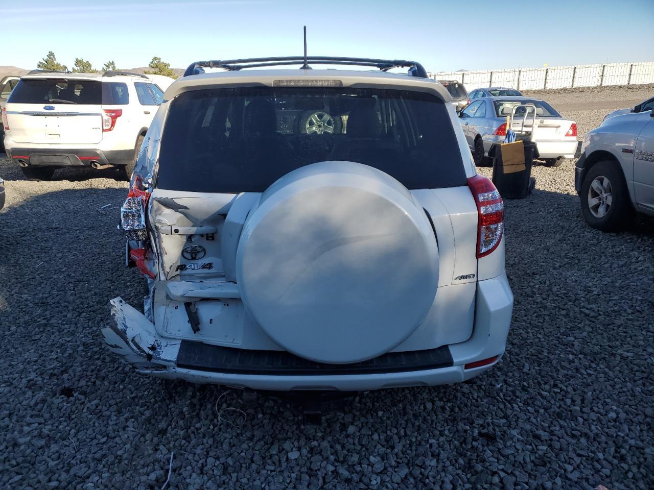 2011 Toyota Rav4 Limited - Фото 6