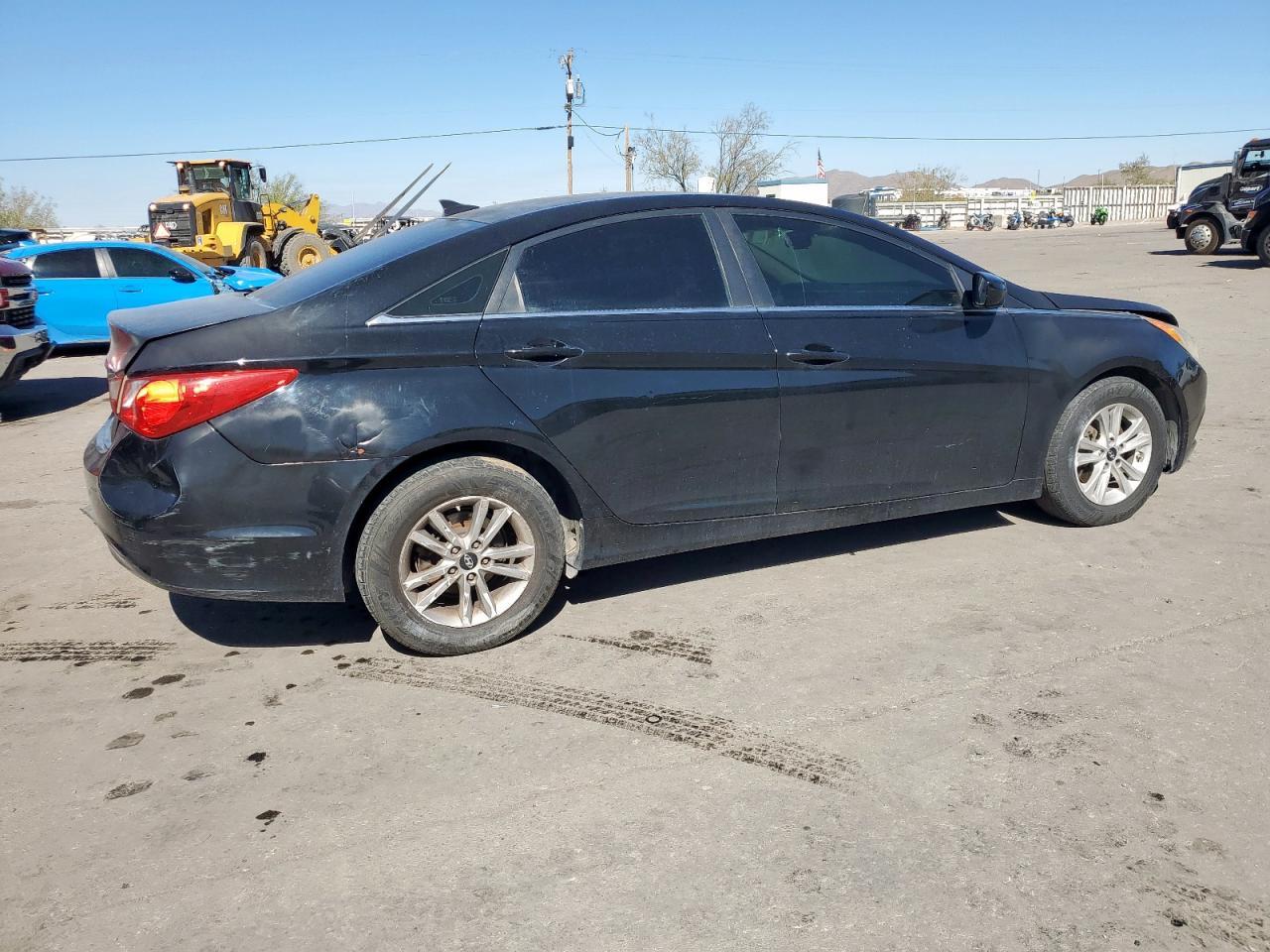2013 Hyundai Sonata Gls - Image 3