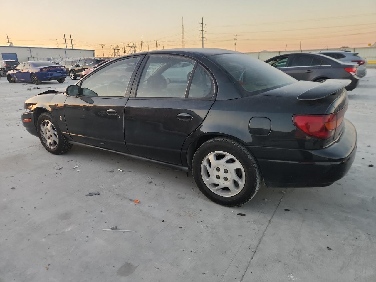 2002 Saturn Sl2 - Фото 2
