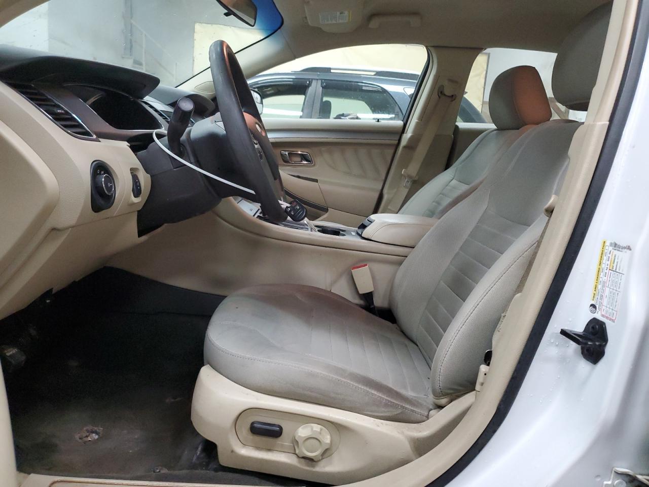 2018 Ford Taurus Se - Фото 7