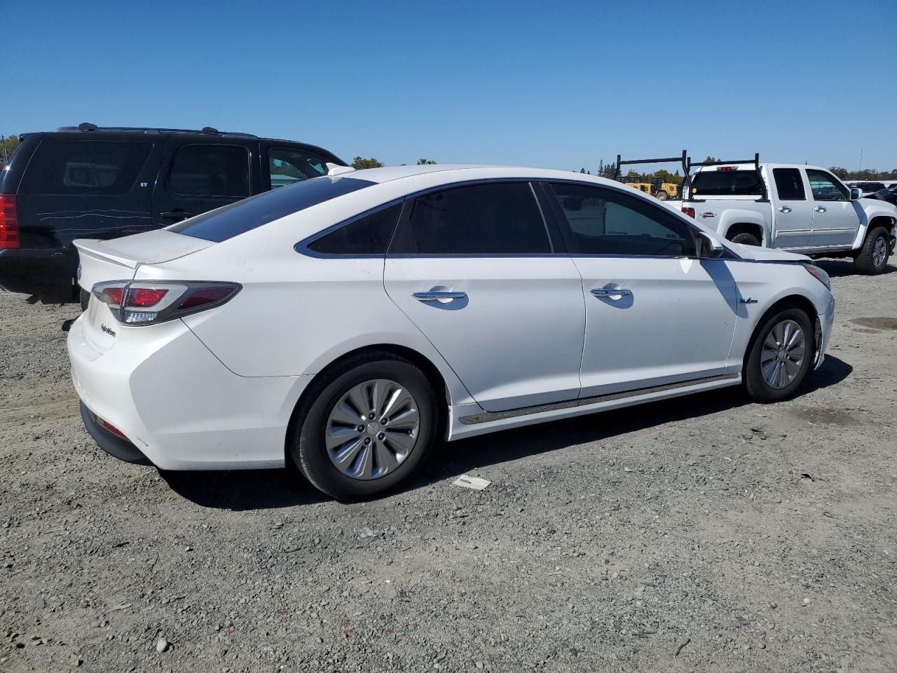2016 Hyundai Sonata Hybrid - Image 3