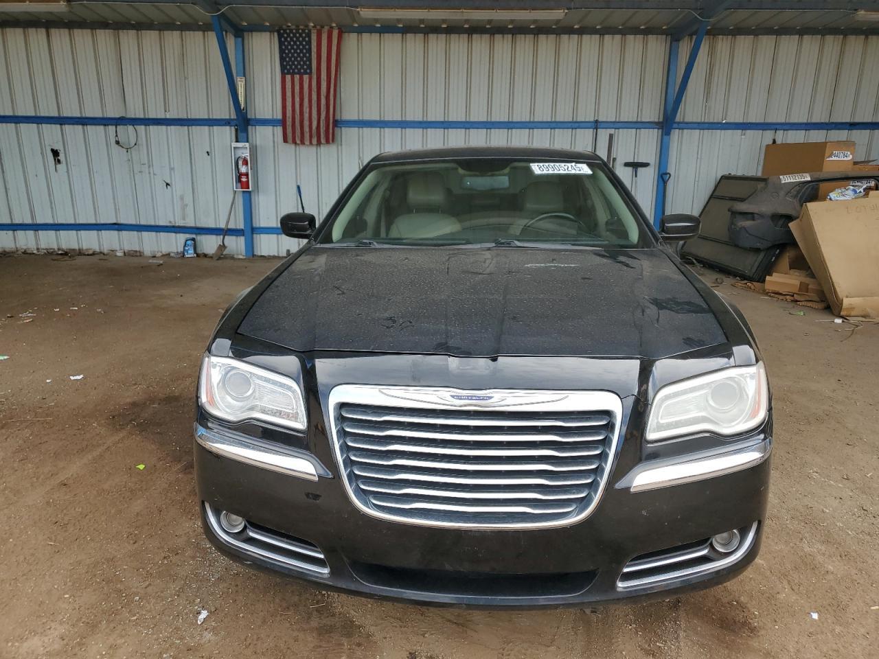 2013 Chrysler 300 - Image 5