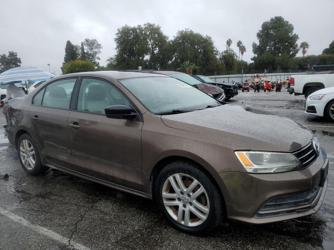 2015 Volkswagen Jetta Base - Image 4