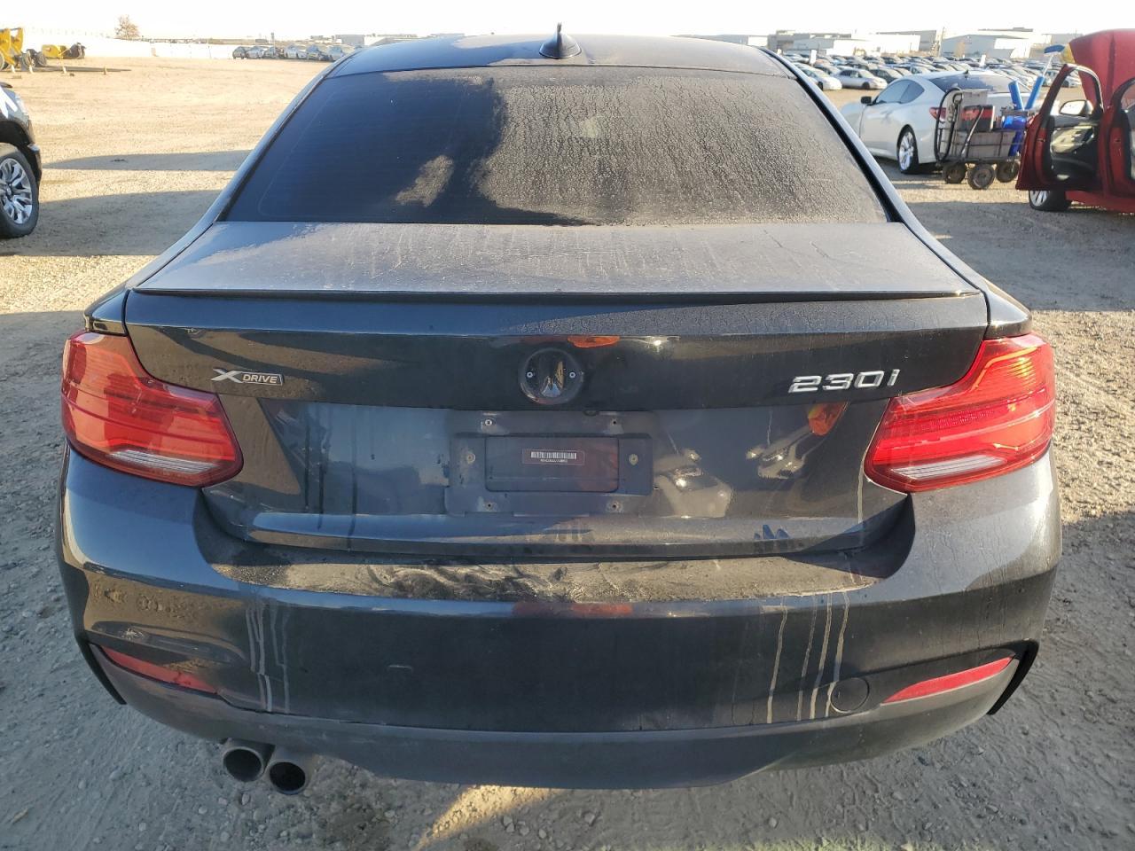 2018 BMW 230Xi - Image 6