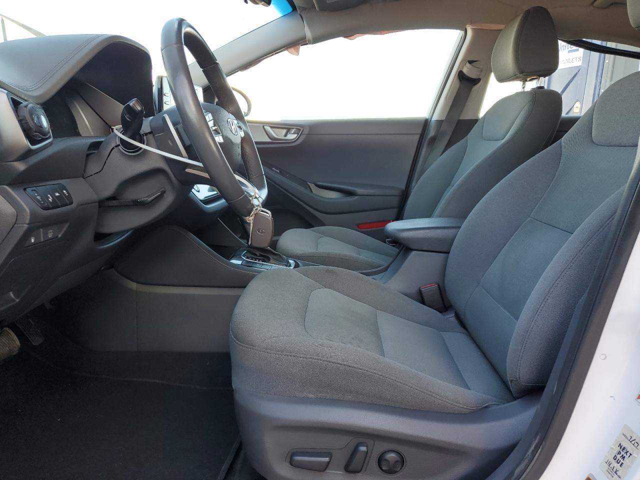 2020 Hyundai Ioniq Se - Фото 7