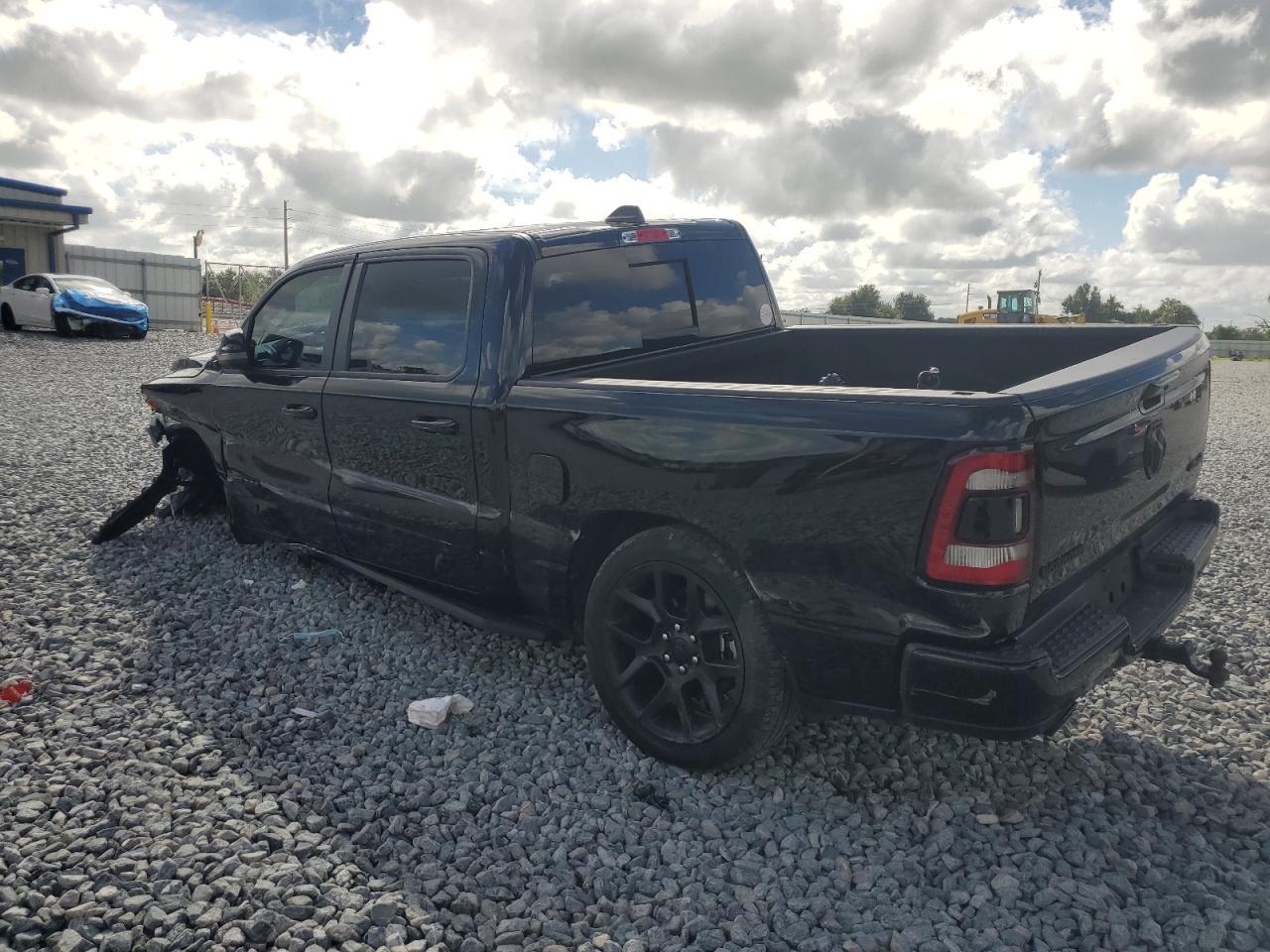 2024 Ram 1500 Laramie - Фото 2