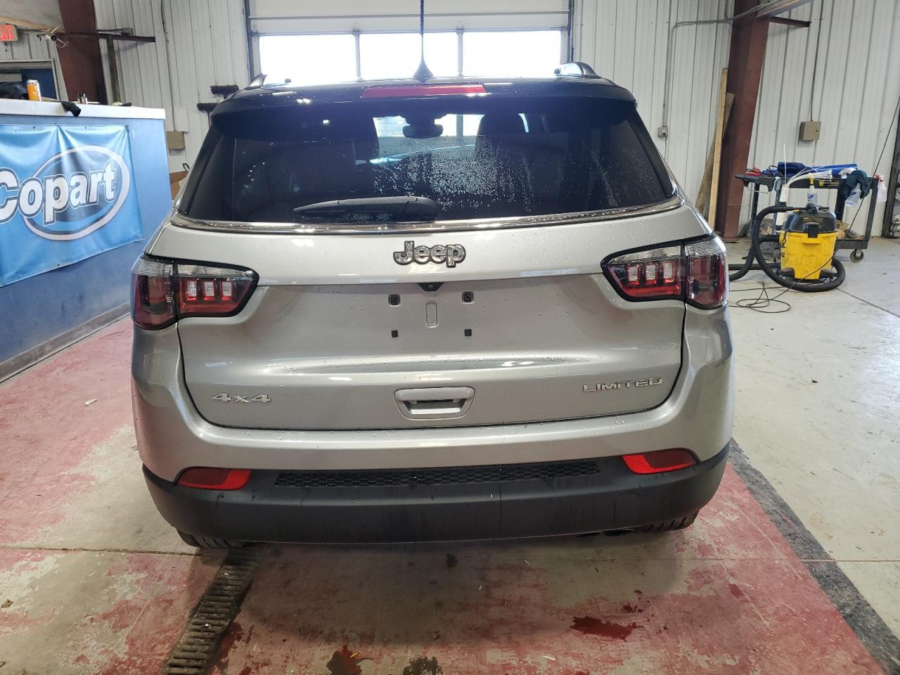 2022 Jeep Compass Limited - Фото 6