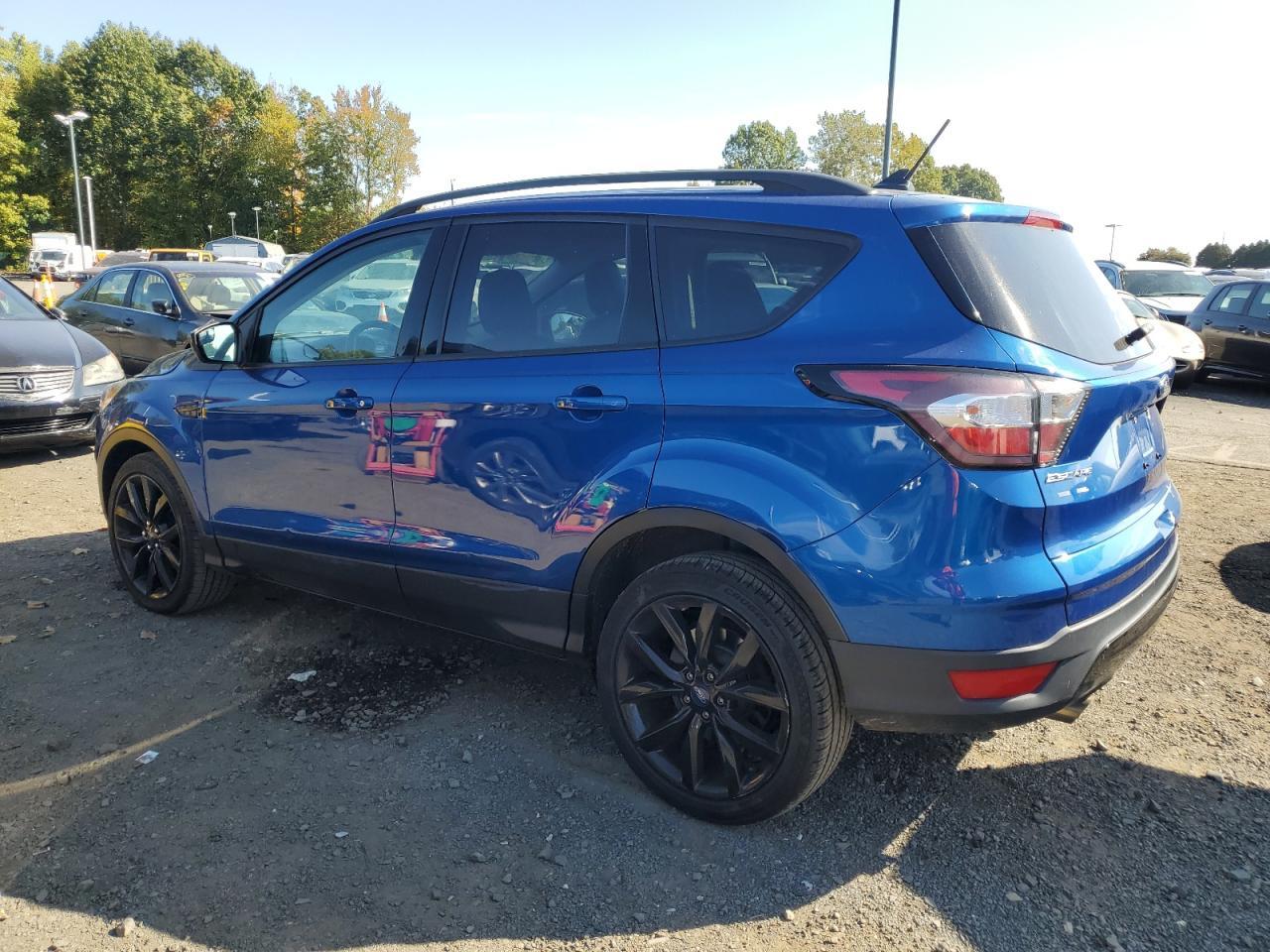 2018 Ford Escape Se - Фото 2