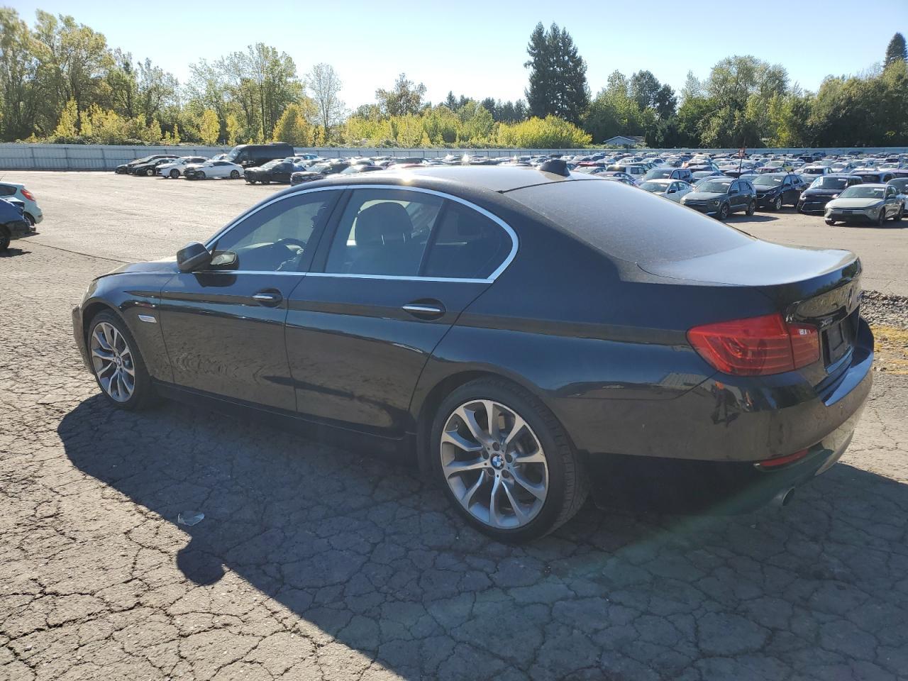 2016 BMW 535 Xi - Фото 2