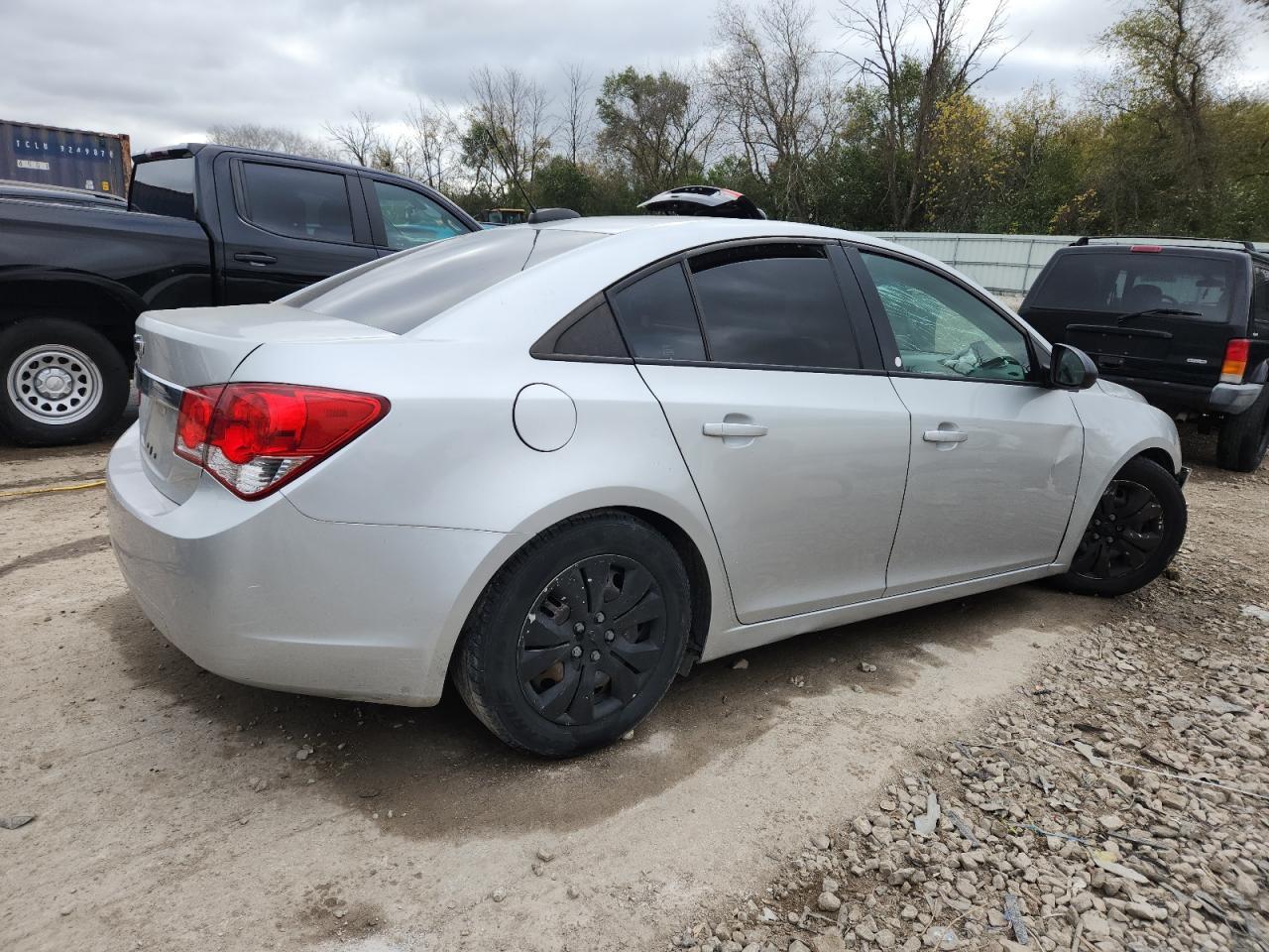 2016 Chevrolet Cruze Limited Ls - Фото 3