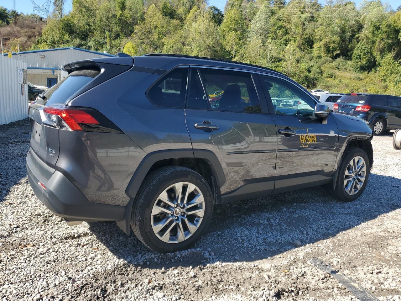 2023 Toyota Rav4 Xle Premium - Фото 3