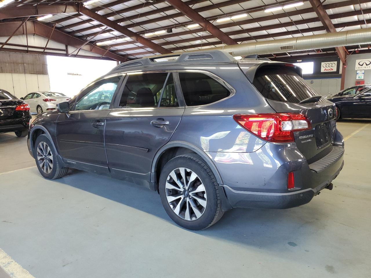 2017 Subaru Outback 3.6R Limited - Фото 2