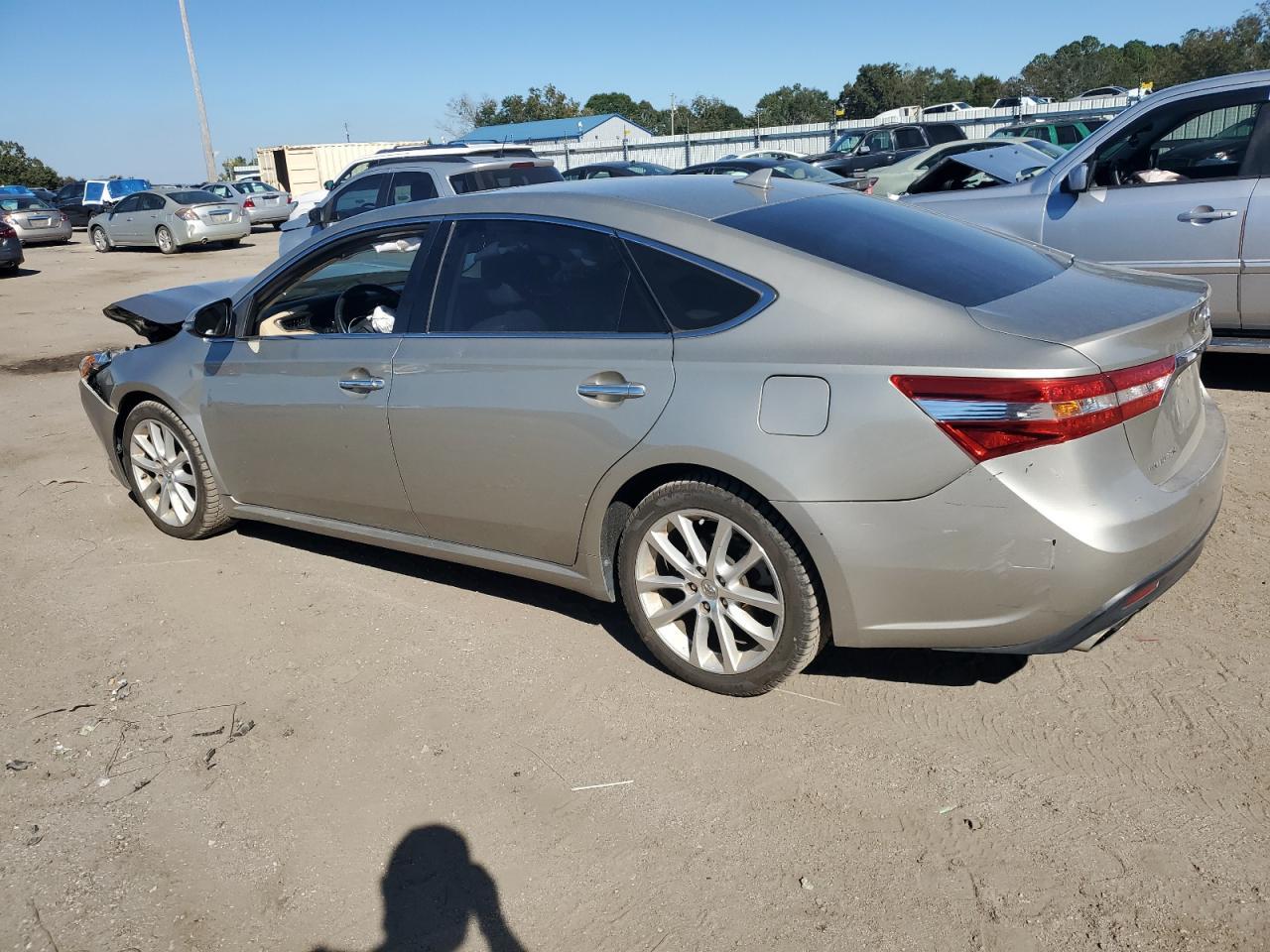 2013 Toyota Avalon Base - Фото 2