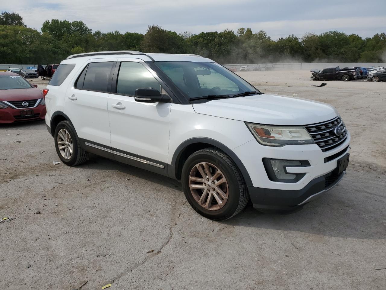 2016 Ford Explorer Xlt - Image 4