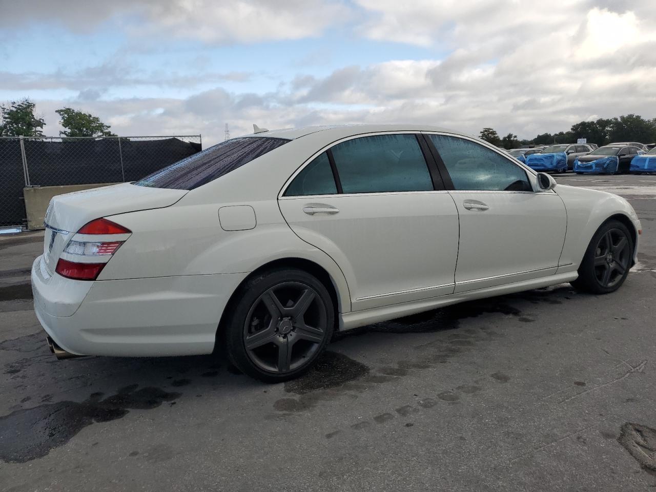 2009 Mercedes-Benz S 550 - Фото 3