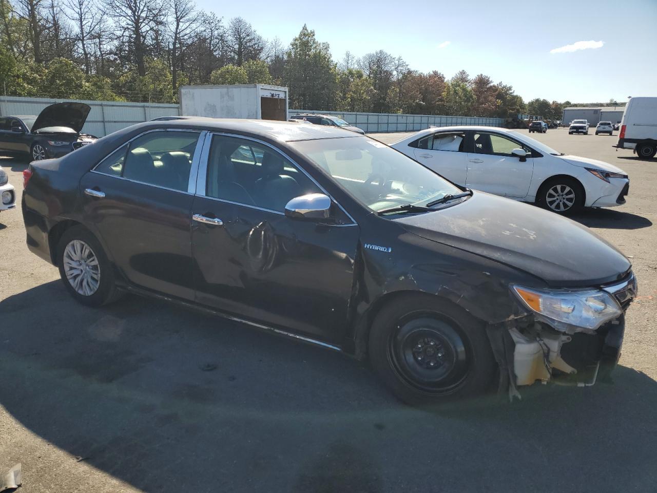 2014 Toyota Camry Hybrid - Фото 4