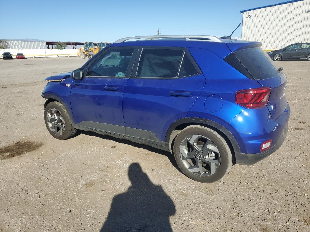 2025 Hyundai Venue Sel - Image 2