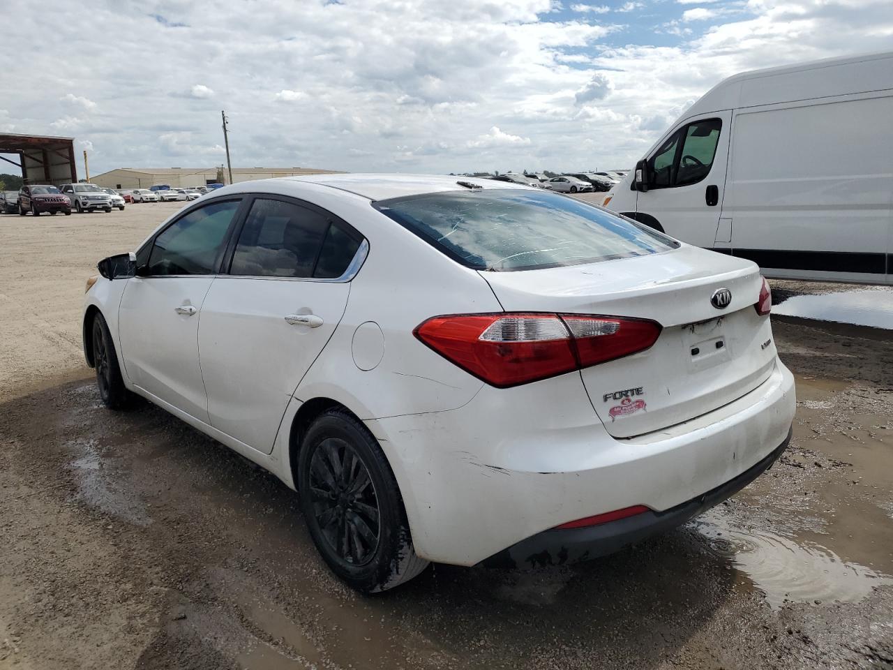 2014 Kia Forte Ex - Image 2