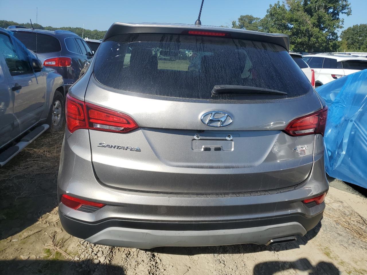 2018 Hyundai Santa Fe Sport - Image 6