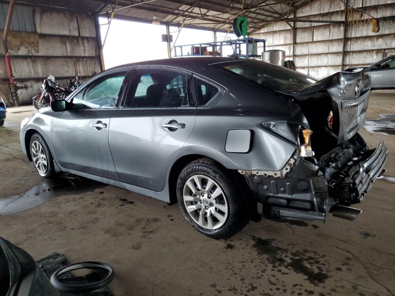 2015 Nissan Altima 2.5 - Image 2