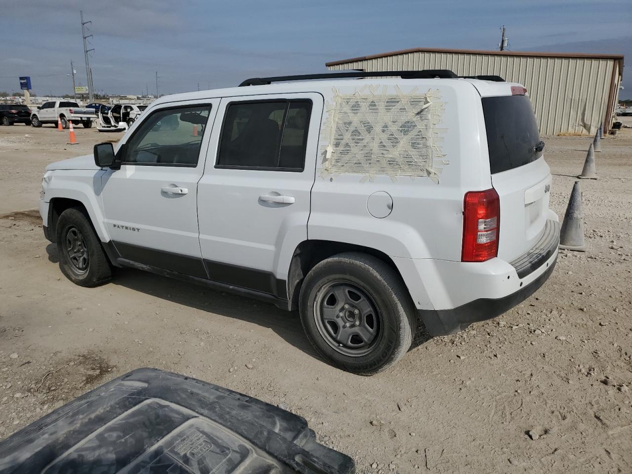2015 Jeep Patriot Sport - Фото 2