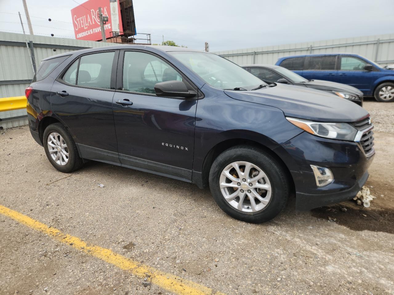 2018 Chevrolet Equinox Ls - Фото 4