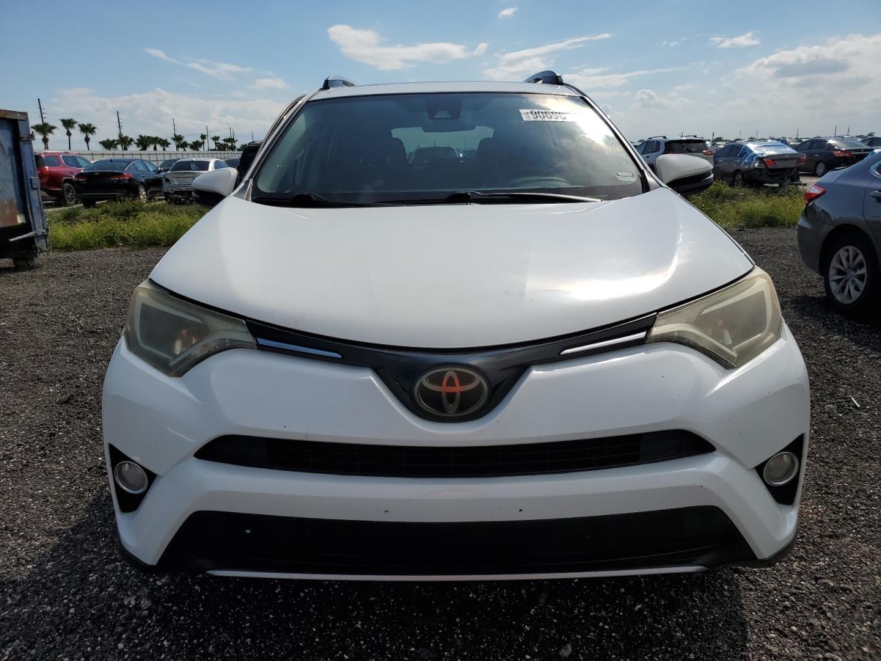 2018 Toyota Rav4 Adventure - Фото 5