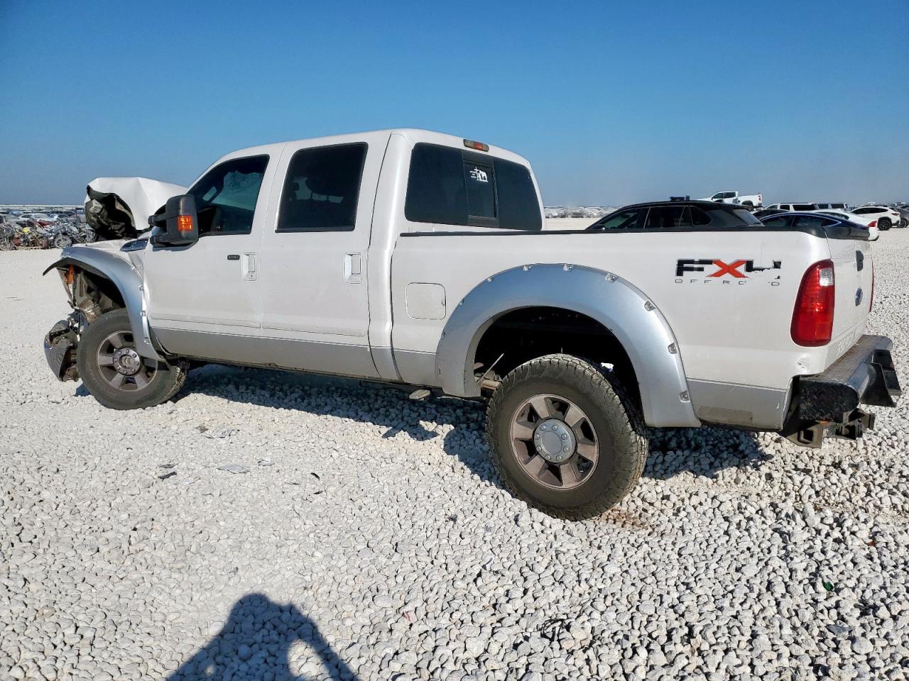 2011 Ford F250 Super Duty - Image 2