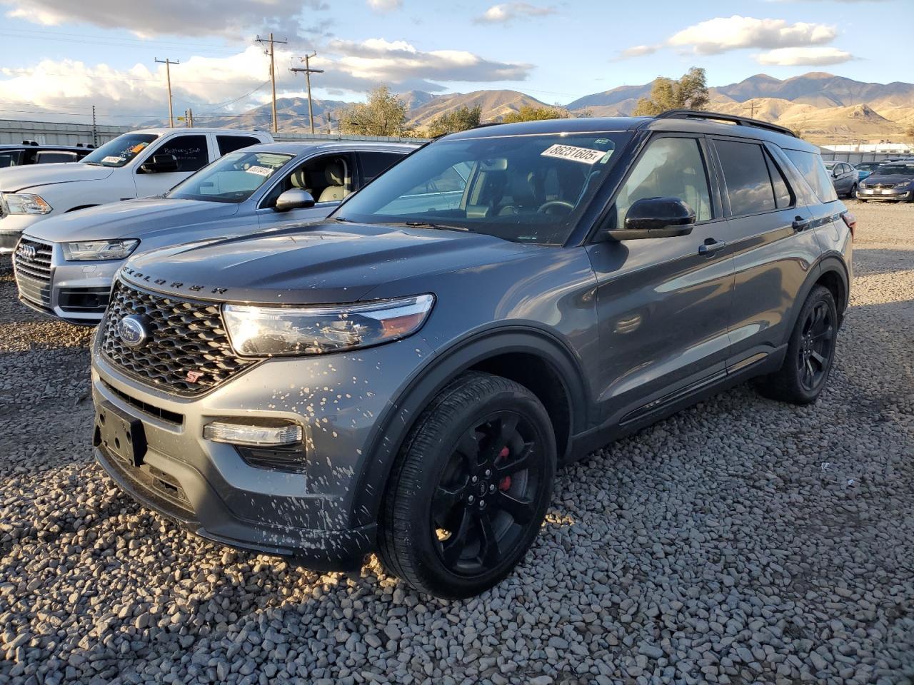 2023 Ford Explorer St