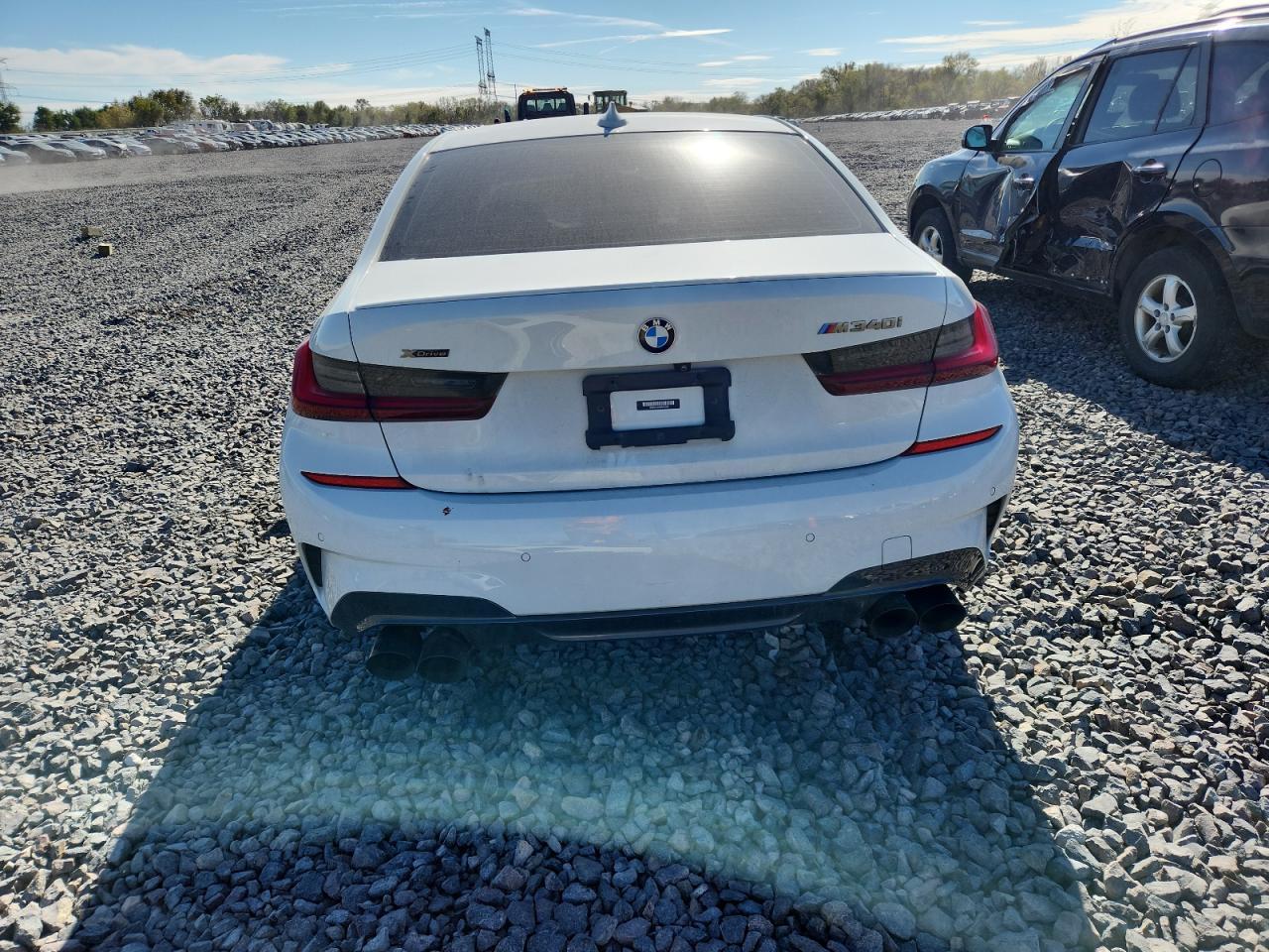 2022 BMW M340Xi - Фото 6