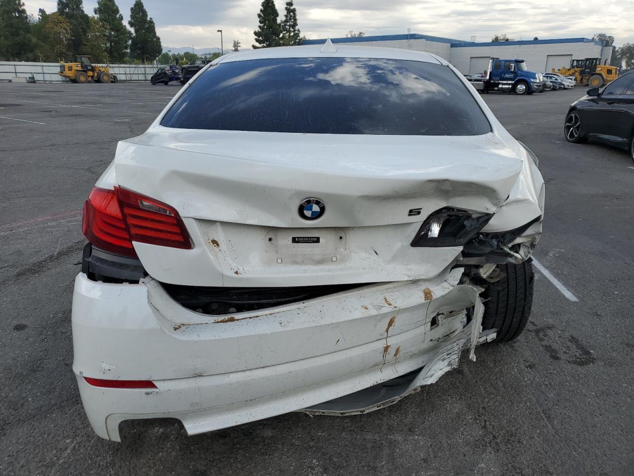 2013 BMW 528 I - Фото 6