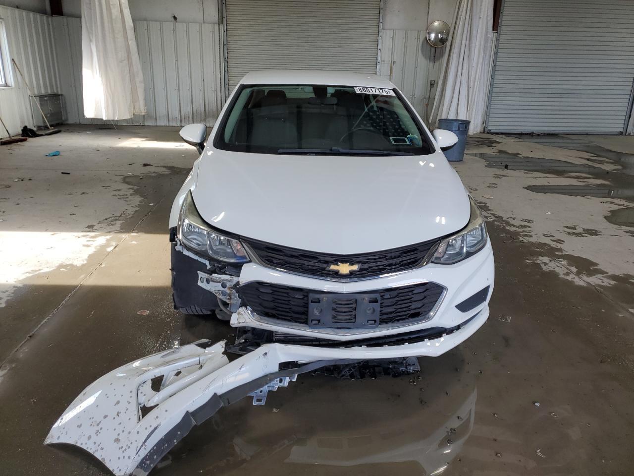 2018 Chevrolet Cruze Ls - Фото 5