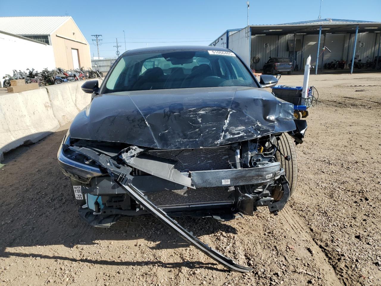 2025 Hyundai Elantra Se - Фото 5