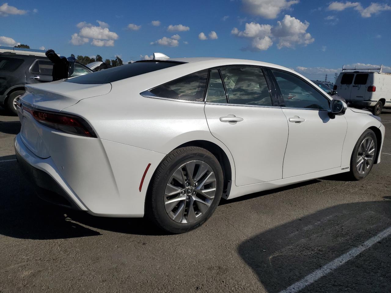 2023 Toyota Mirai Xle - Фото 3