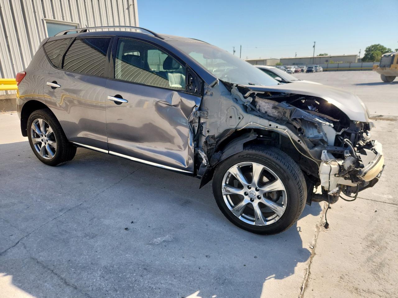 2014 Nissan Murano S - Image 4