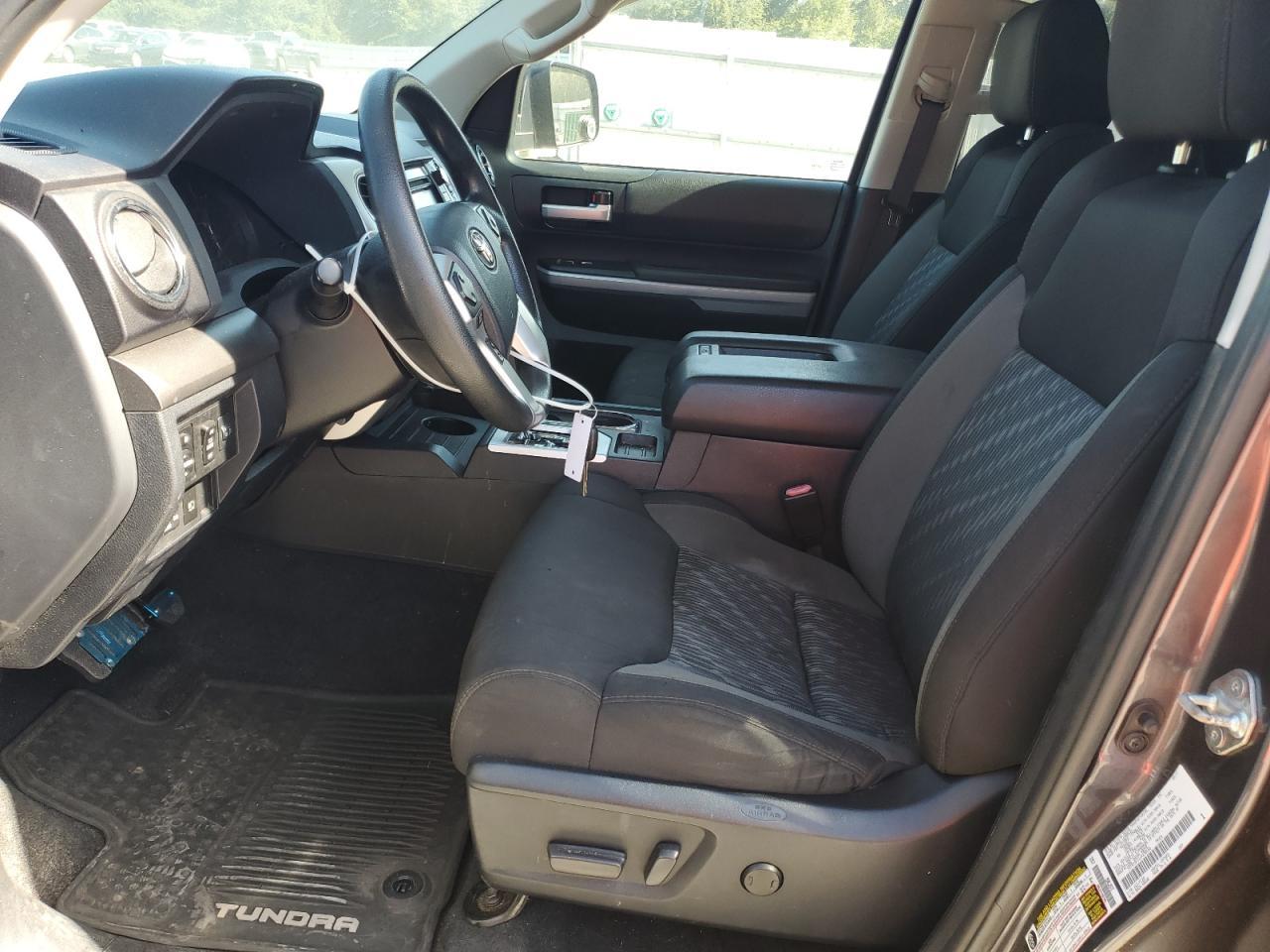 2018 Toyota Tundra Double Cab Sr - Image 7