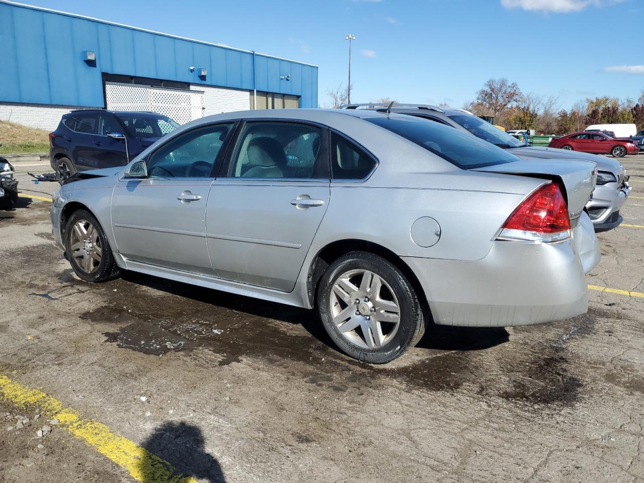 2011 Chevrolet Impala Lt - Фото 2