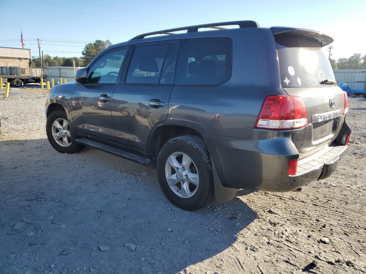 2011 Toyota Land Cruiser - Фото 2