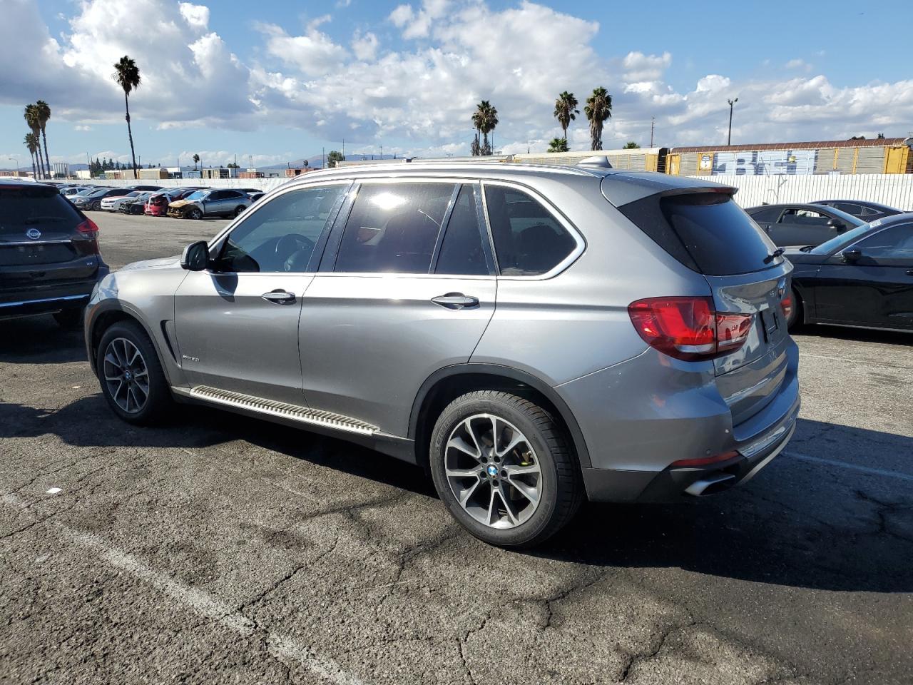 2014 BMW X5 xDrive50I - Фото 2