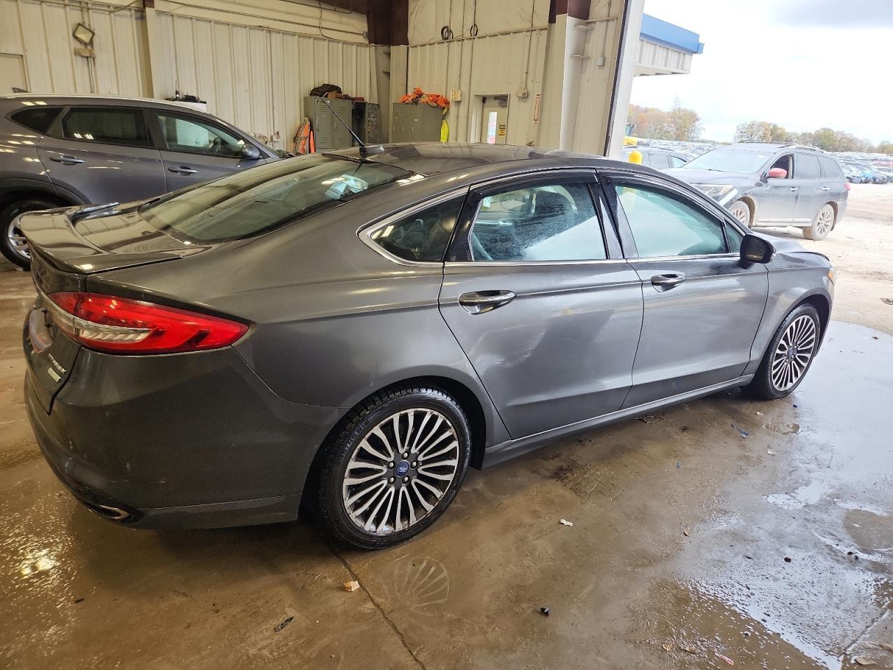 2017 Ford Fusion Titanium - Фото 3